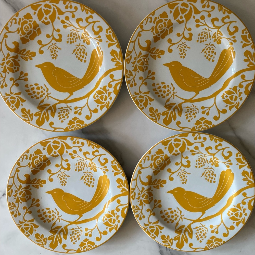Pier 1 Yellow and White Bird Salad or Dessert Plates, Set of 4
